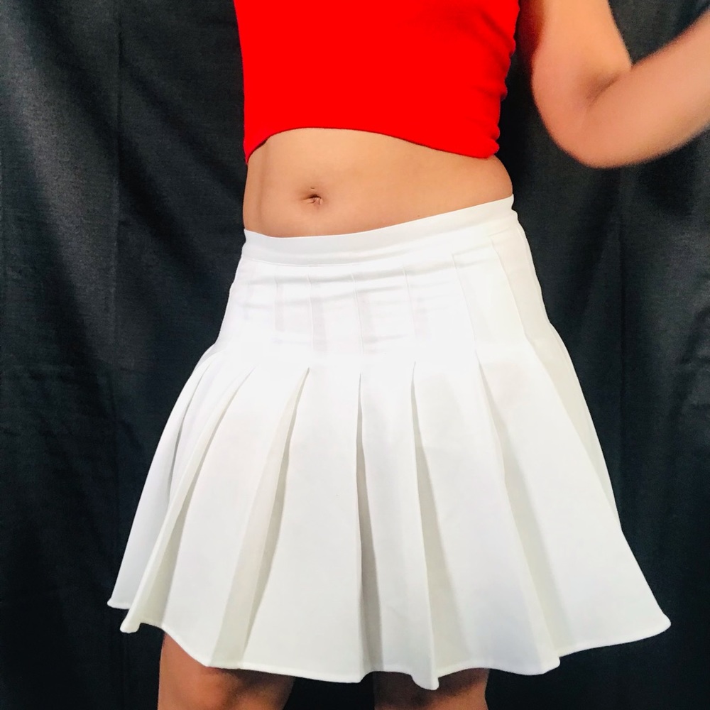 White box skirt by Urban Coco